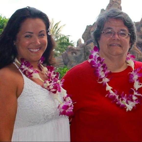 Meet your Posh Ambassador, @klds_closet - Picture 5 of 6